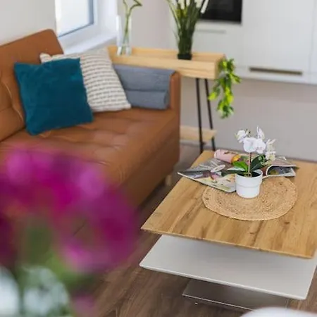 Panoramic View Close To Hockey Stadium Apartman