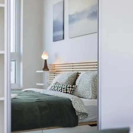 Apartman Panoramic View Close To Hockey Stadium Pozsony